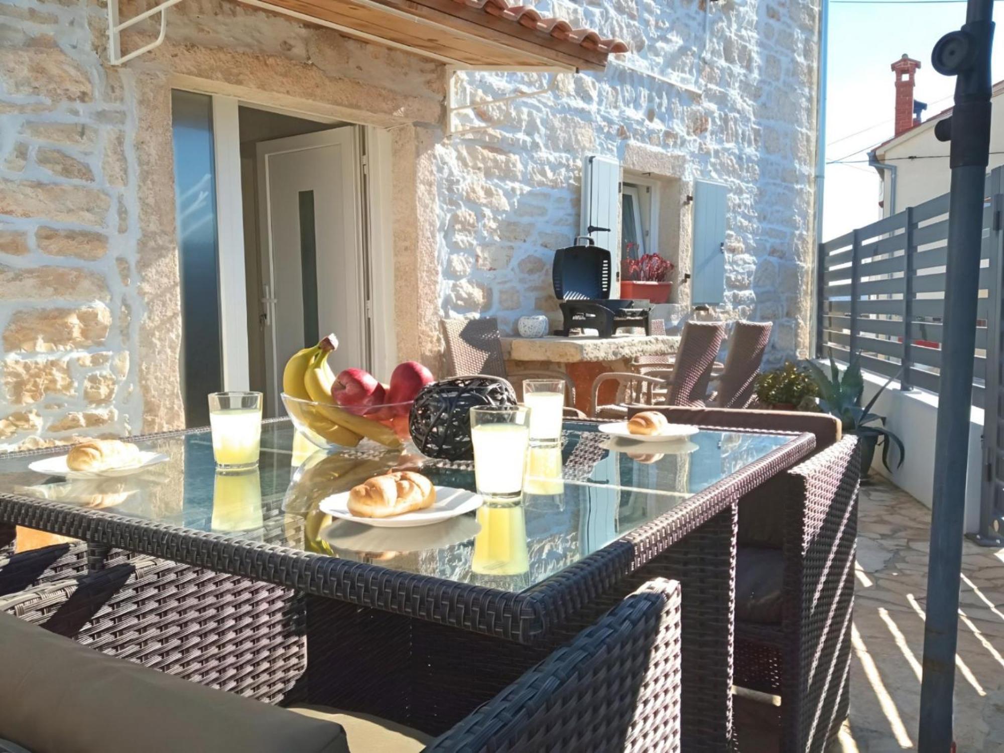 Patrik Apartment Tar-Vabriga
